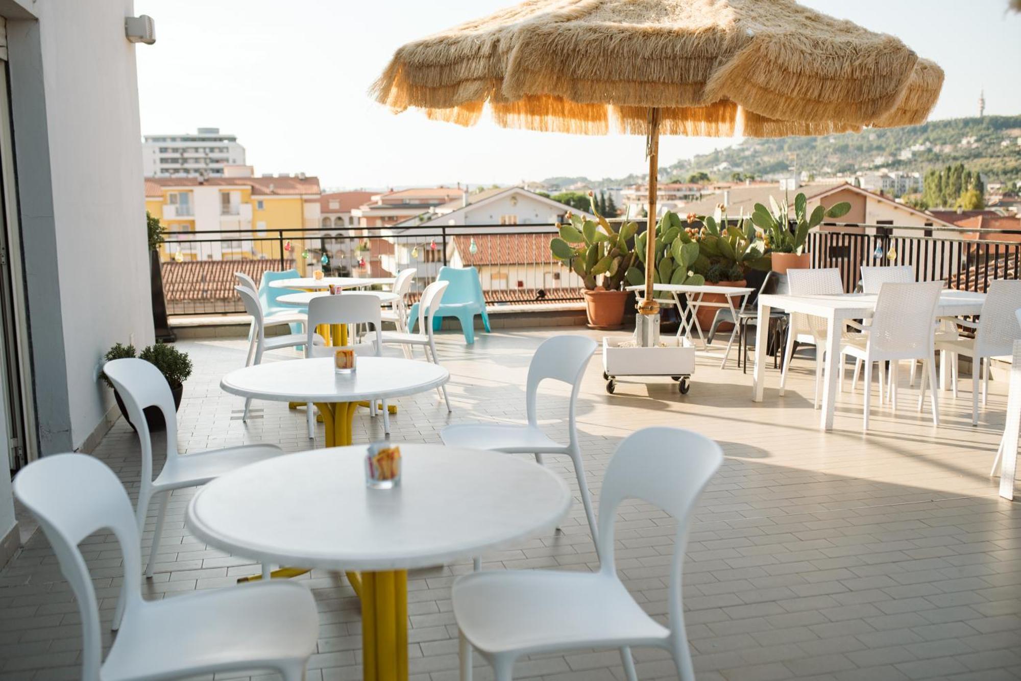 Hotel Antagos Montesilvano Marina 외부 사진