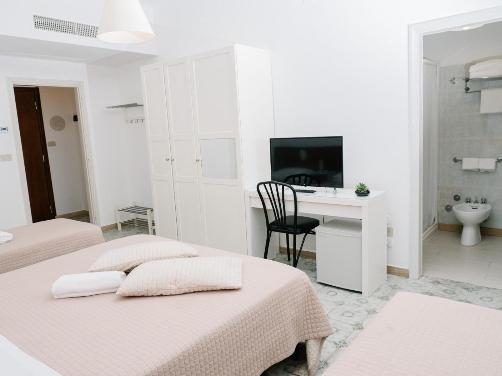 Hotel Antagos Montesilvano Marina 외부 사진