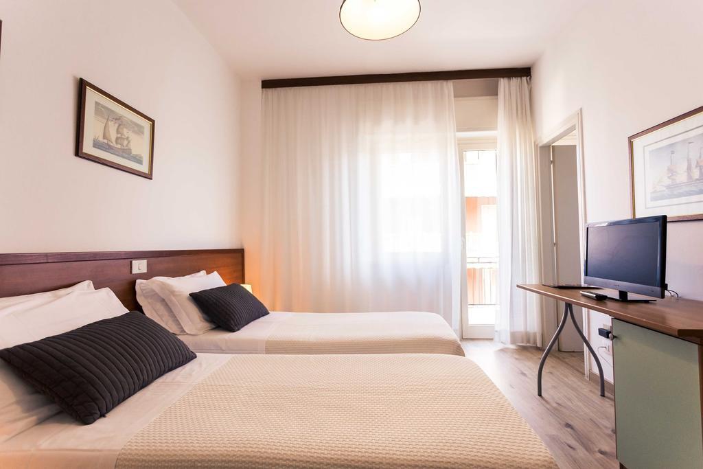 Hotel Antagos Montesilvano Marina 외부 사진