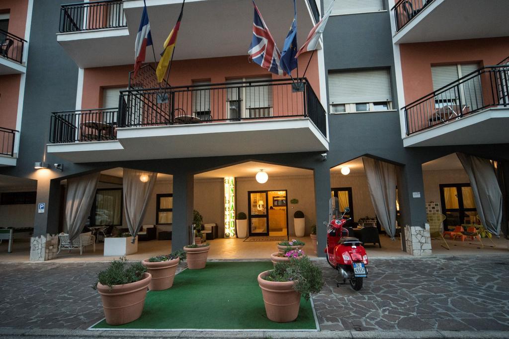Hotel Antagos Montesilvano Marina 외부 사진