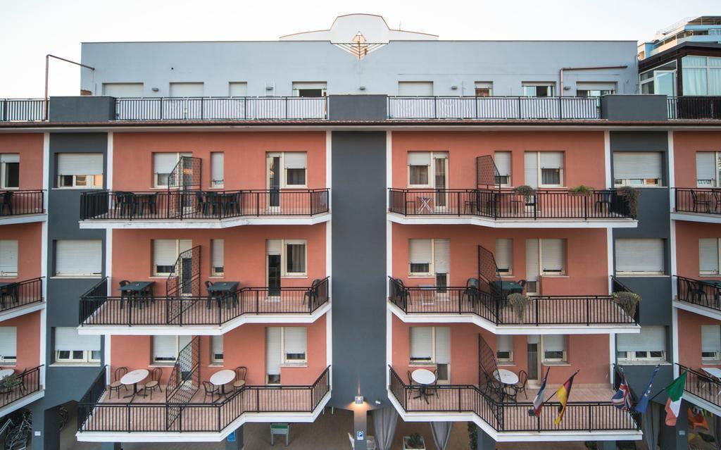 Hotel Antagos Montesilvano Marina 외부 사진
